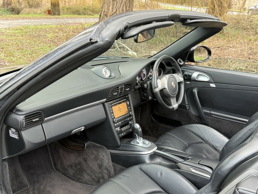 Porsche 911 3.8 997 Carrera 4S Cabriolet Awd Green #36