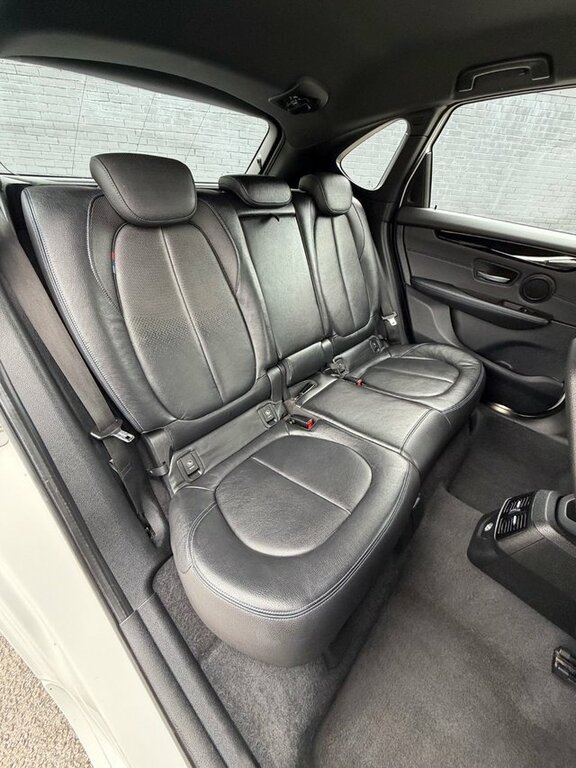 BMW 2 Series Active Tourer Active Tourer 2.0 218D Luxury Active Tourer 148 Silver #40