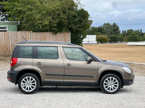 Skoda Yeti 1.8 Yeti Elegance Brown #3