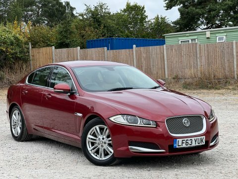 Jaguar XF 2.2 Xf Luxury Red