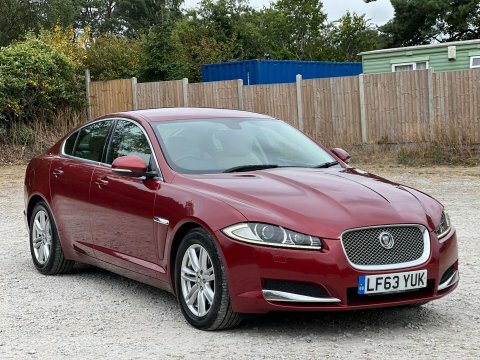 Jaguar XF 2.2 Xf Luxury Red #2