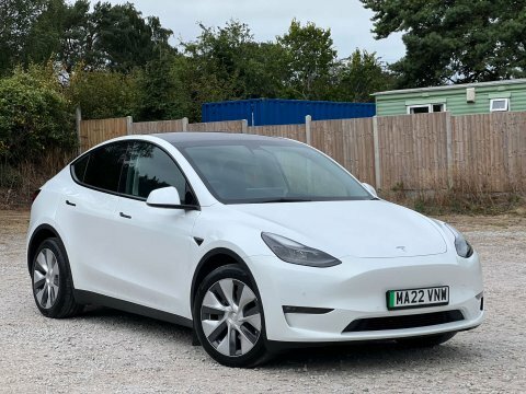 Tesla Model Y Model Y Long White
