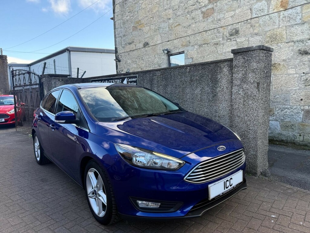Ford Focus 1.5 Tdci Titanium Blue