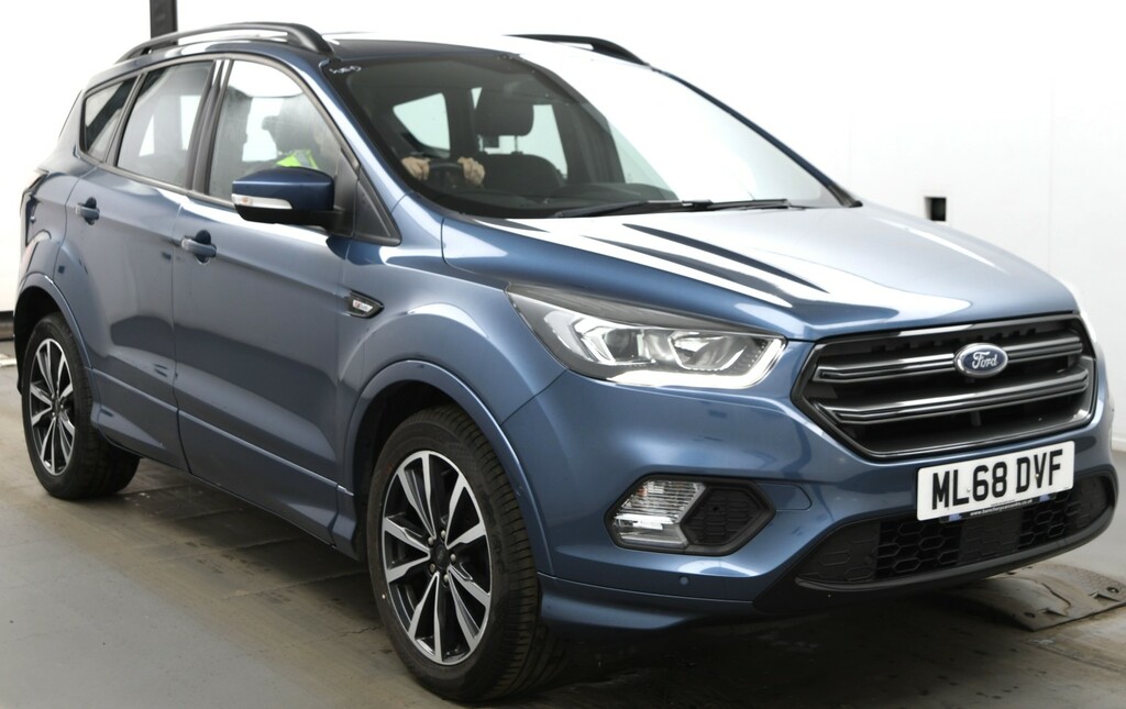 Ford Kuga Suv 1.5 T Ecoboost St-line 2018 ML68DVF Blue #3