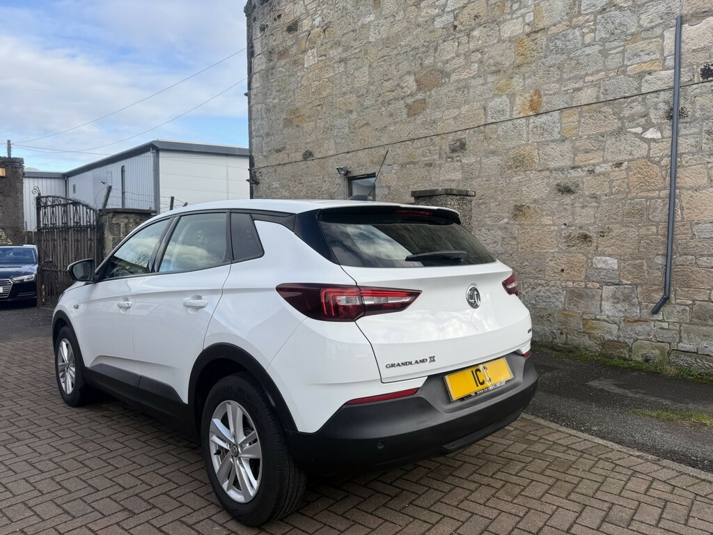 Vauxhall Grandland X 1.2 Turbo Se White #2