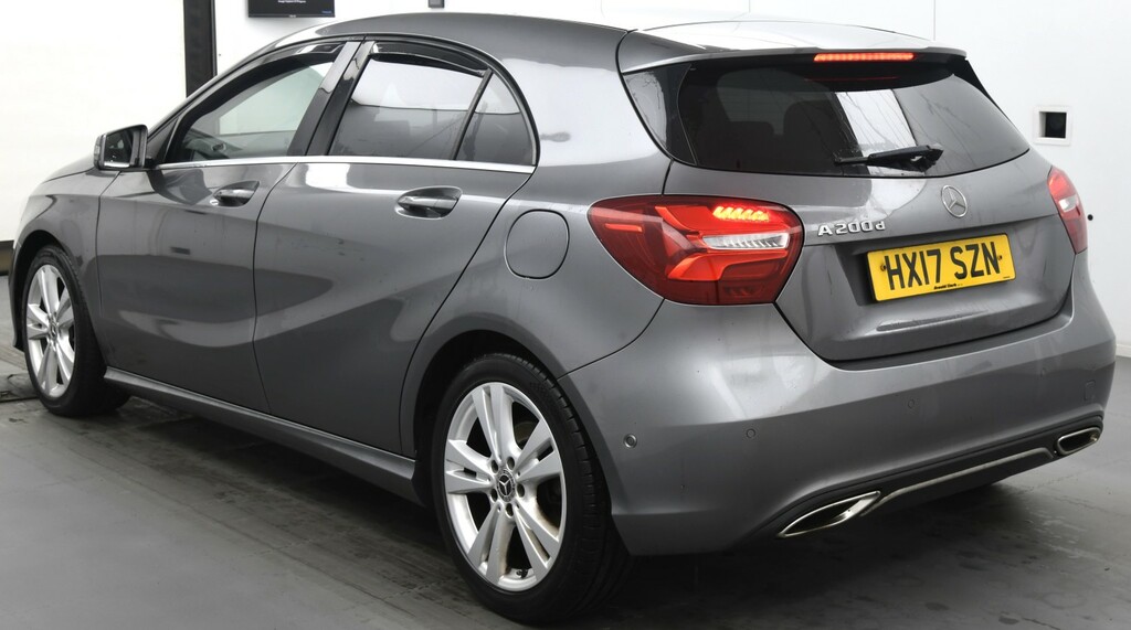 Mercedes-Benz A Class 2.1 A200d Sport Grey #2