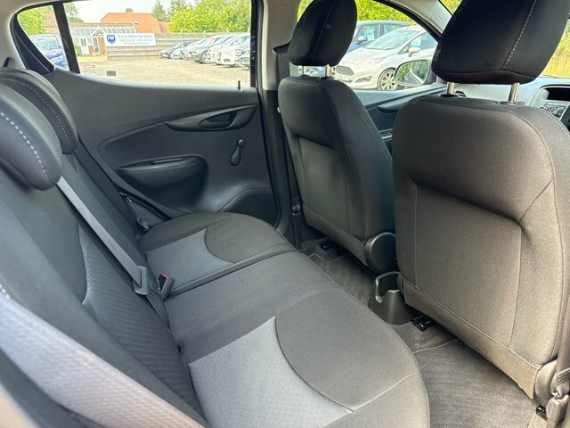 Vauxhall Viva 1.0 Se Ac White #33