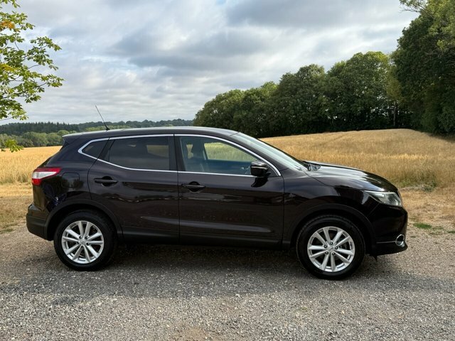 Nissan Qashqai 2014 1.5 Dci Acenta Premium Suv Black #4