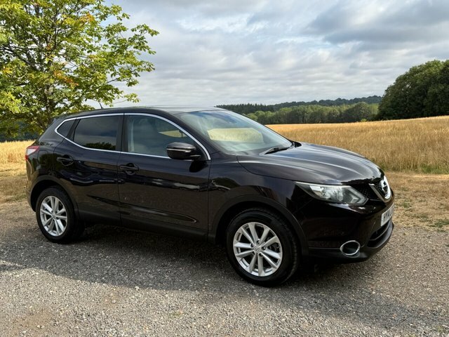 Nissan Qashqai 2014 1.5 Dci Acenta Premium Suv Black #2