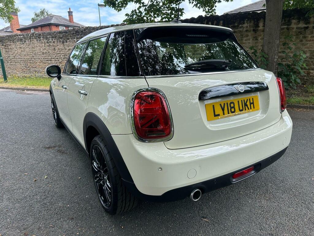 Mini Hatch Hatchback 1.5 Cooper Euro 6 Ss 201818 LY18UKH White #4
