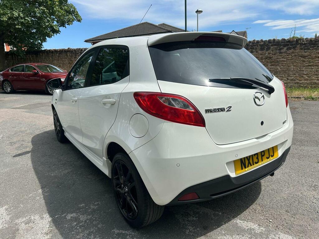 Mazda 2 Hatchback 1.3 Venture Euro 5 201313 NX13PJJ White #4