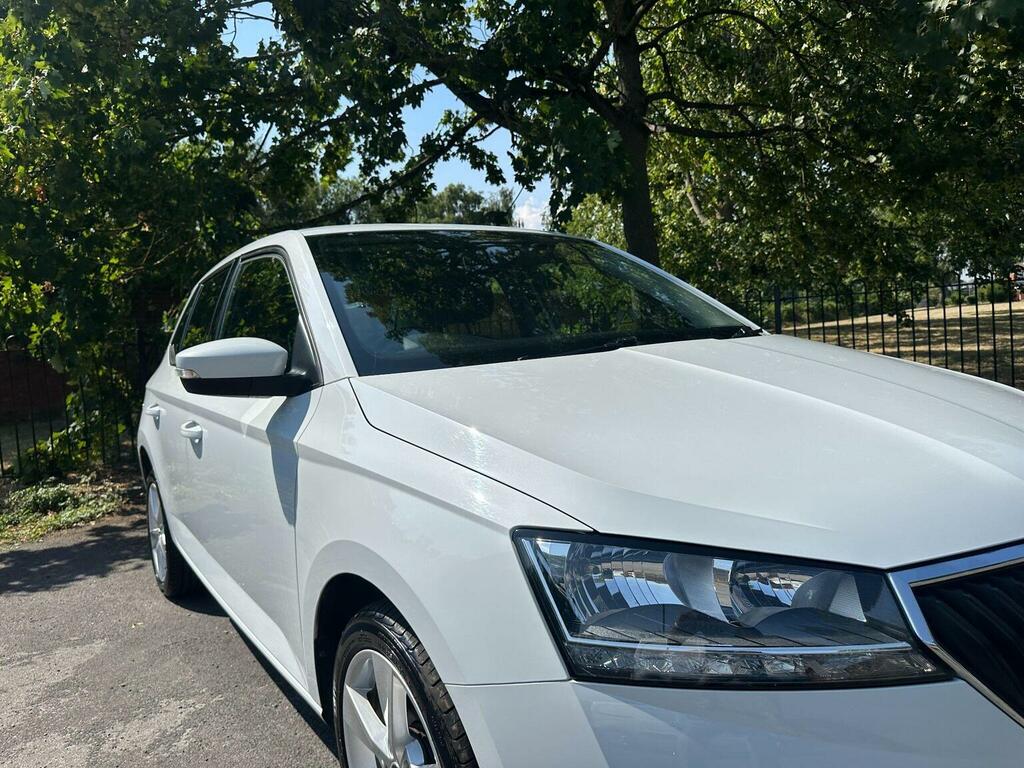 Skoda Fabia 1.0 Se L Euro 6 Ss White #5