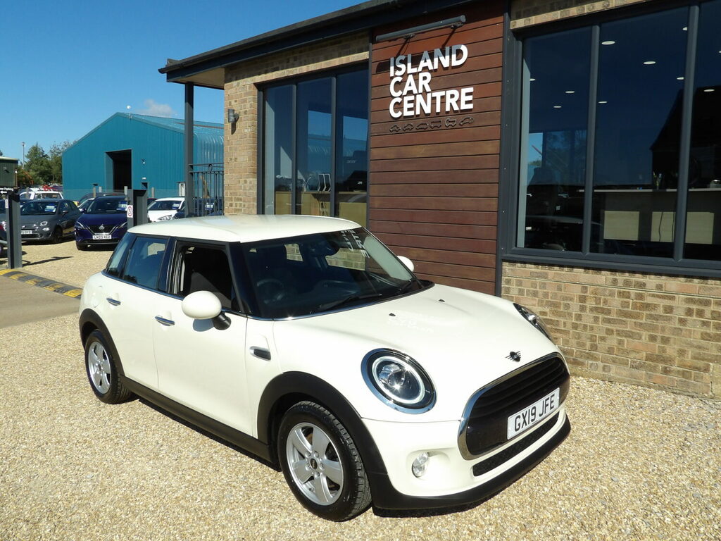 Mini Hatch 1.5 Cooper Classic II GX19JFE White #3