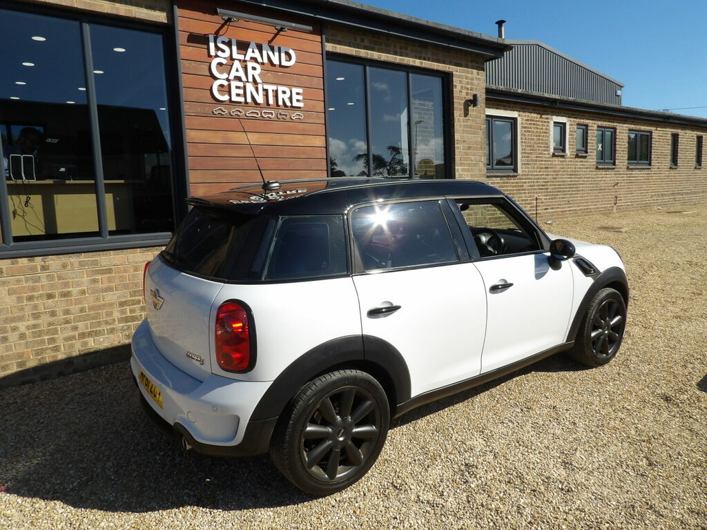 Mini Countryman Suv 2.0 Cooper Sd Euro 5 Ss 201161 Red #4