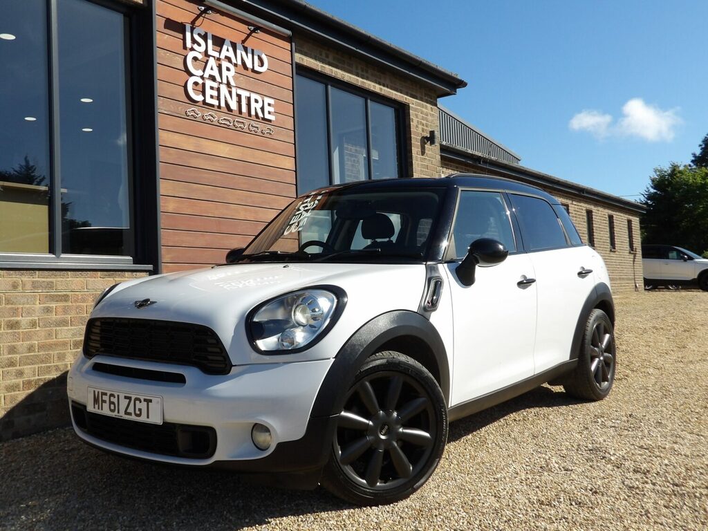 Mini Countryman Suv 2.0 Cooper Sd Euro 5 Ss 201161 Red #1