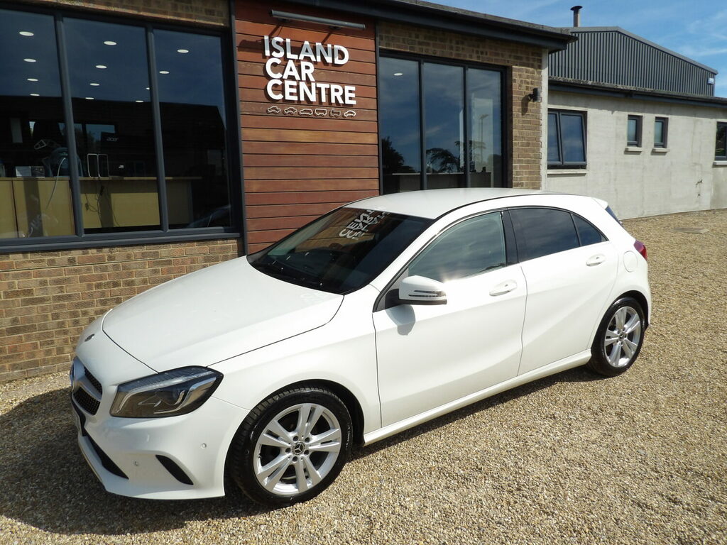 Mercedes-Benz A Class Hatchback A180d Sport Premium White #5