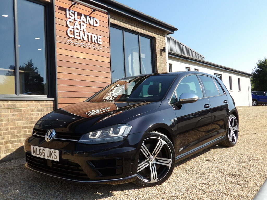 Volkswagen Golf R Hatchback 2.0 Tsi 300 Bhp 4 Wheel Drive Black