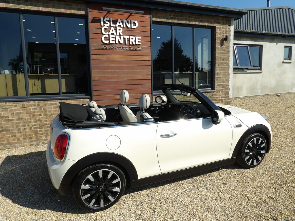 Mini Convertible 1.5 Cooper Exclusive II White #5