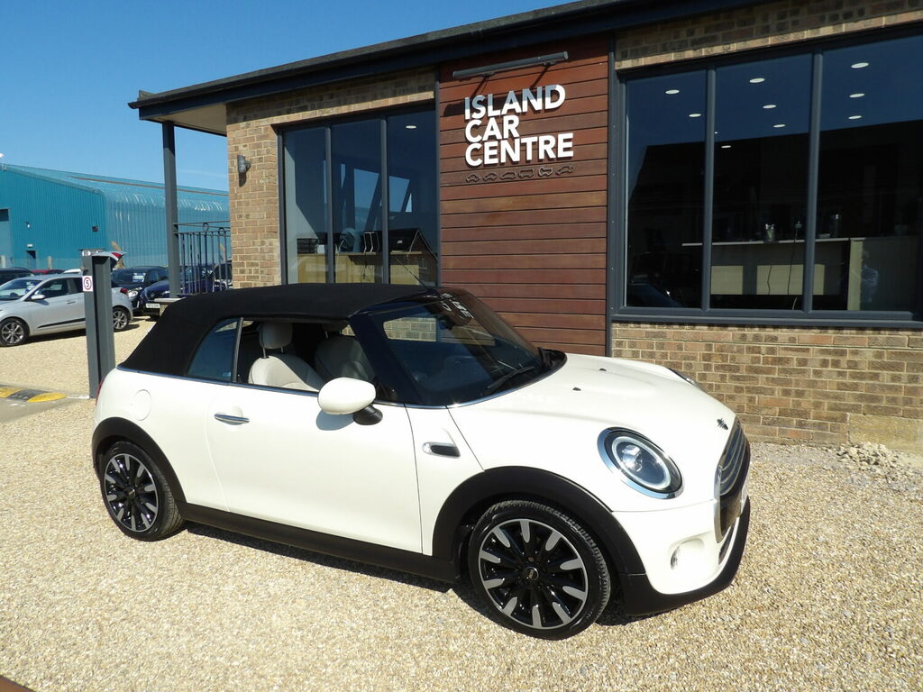 Mini Convertible 1.5 Cooper Exclusive II White #3
