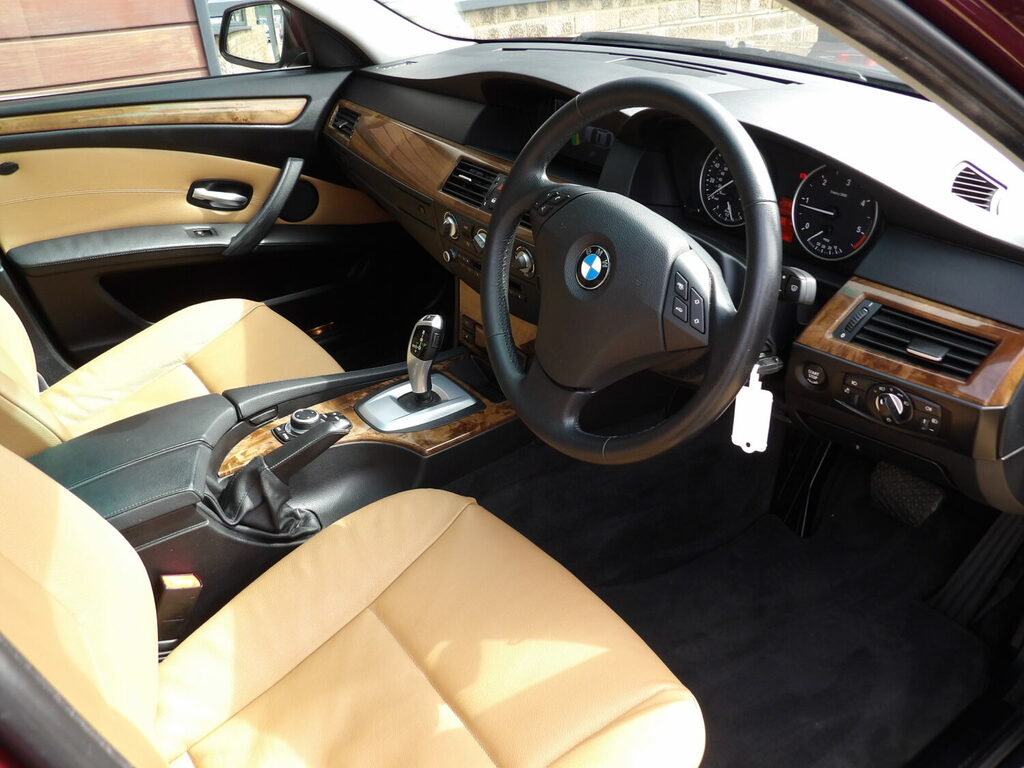 BMW 5 Series Se Grey #8