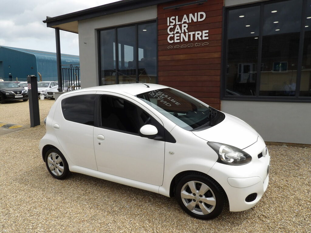 Toyota Aygo Hatchback Special Edition 1.0 Vvt-i Go White #3