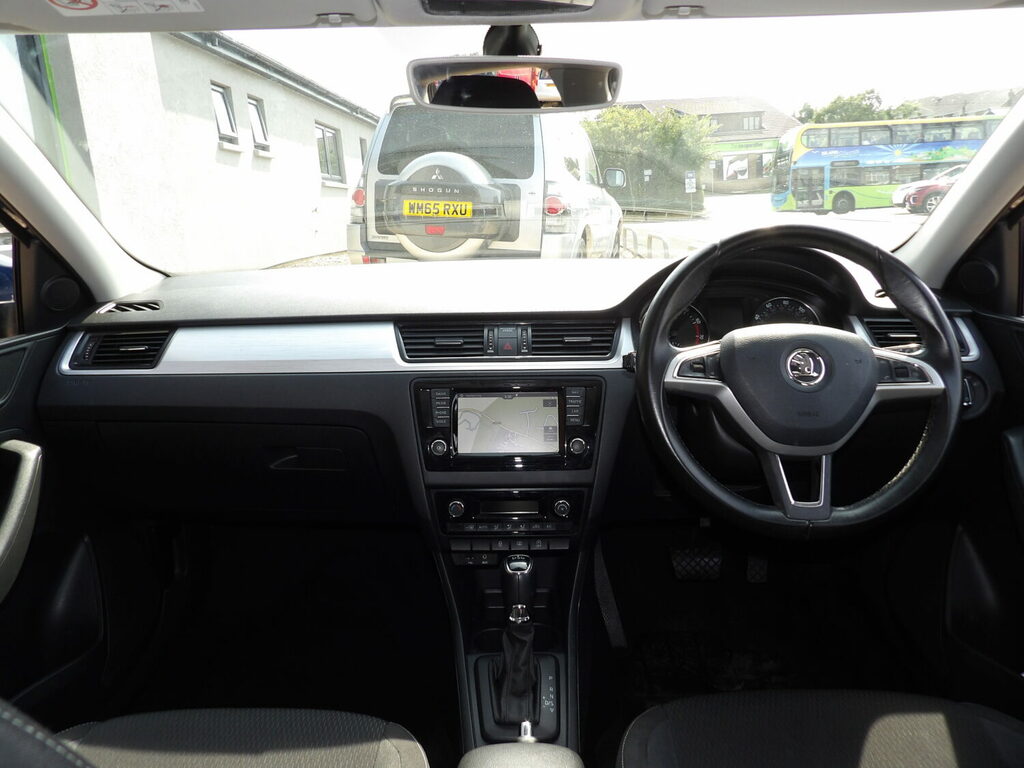 Skoda Rapid Spaceback 1.2 Spaceback Tsi Se Sport Euro 5 White #8