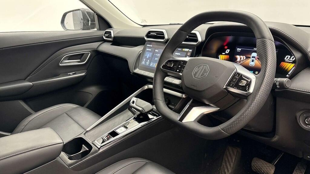 MG ZS 1.5 Hybrid Trophy Suv Hybrid Euro Black #2