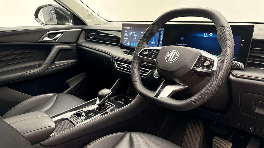 MG HS 1.5 T-gdi 24.7Kwh Trophy Euro 6 Ss Black #2