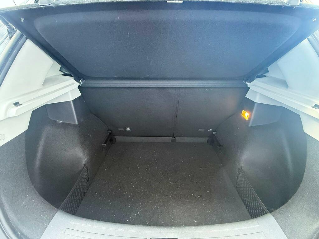 MG ZS 72.6Kwh Se Long Range Silver #6