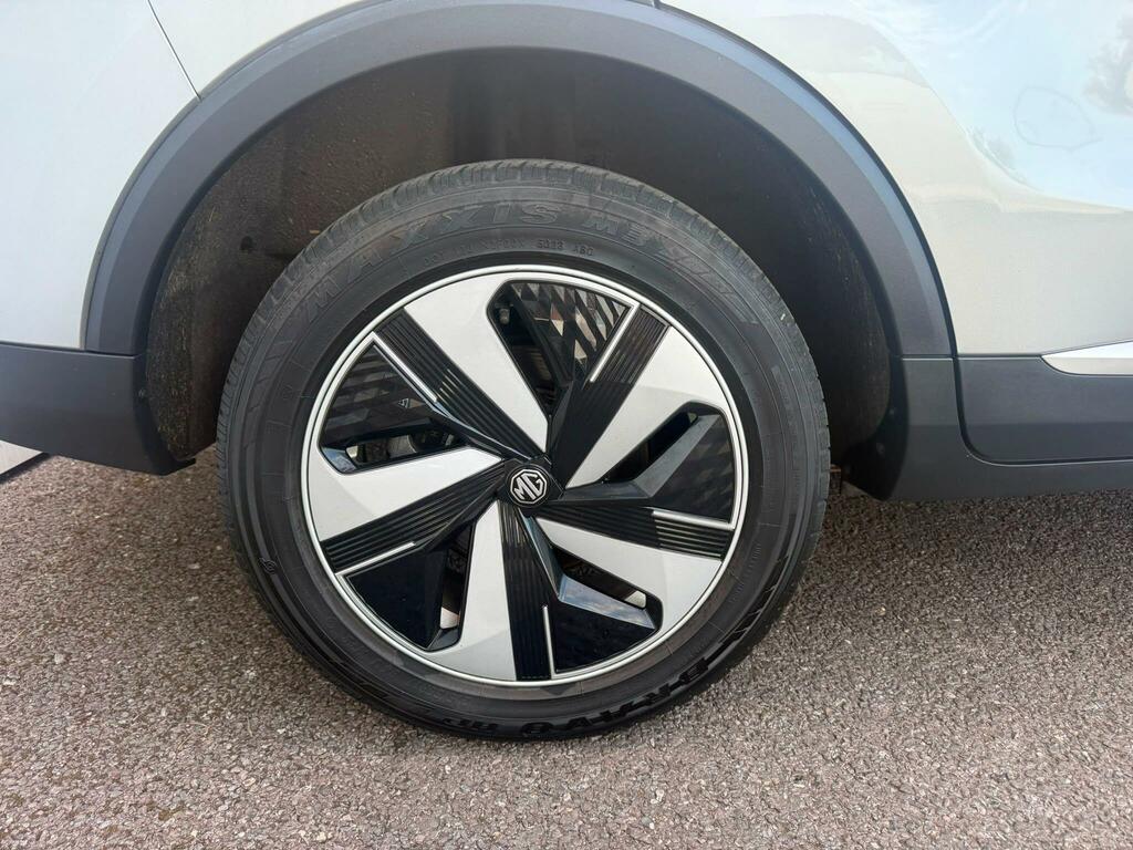 MG ZS 72.6Kwh Se Long Range Silver #5