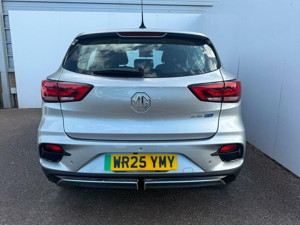 MG ZS 72.6Kwh Se Long Range Silver #4