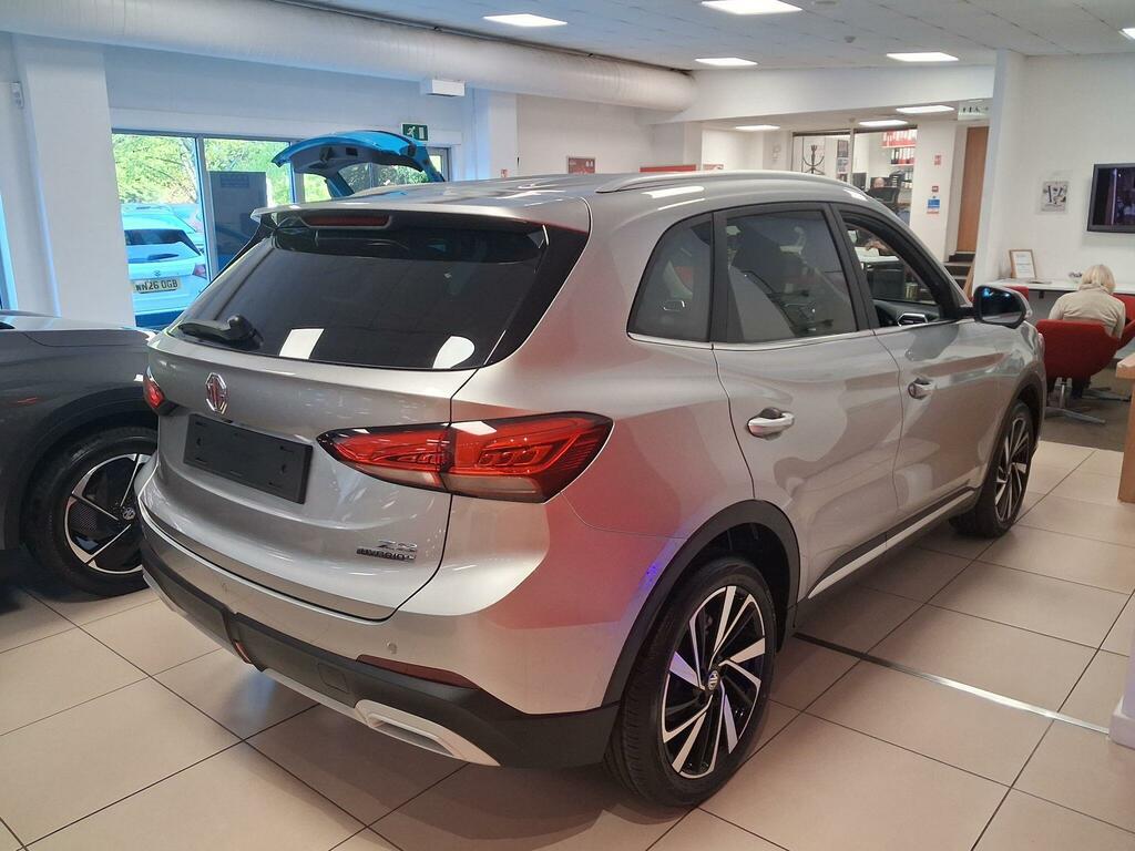 MG ZS 1.5 Hybrid Trophy Euro 6 Ss Silver #2