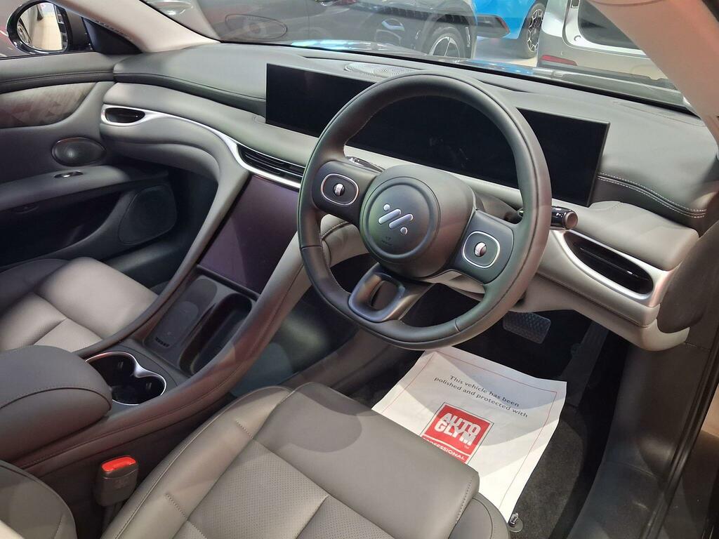 MG IM5 100Kwh Performance Saloon 4Wd Blue #8