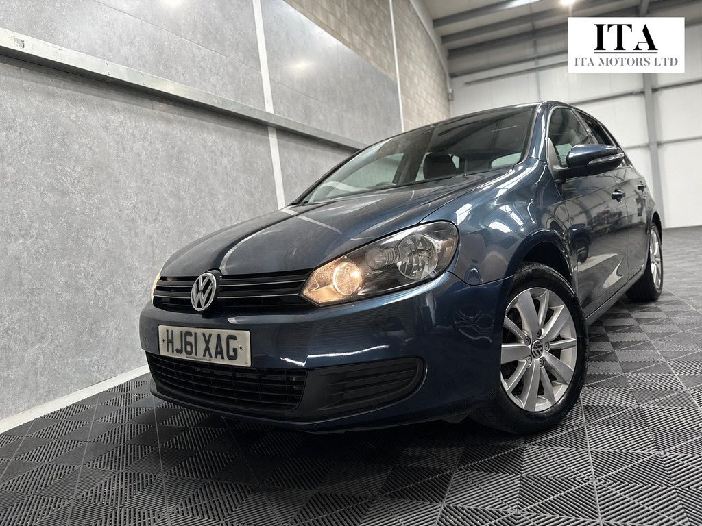 Volkswagen Golf 1.6 Tdi Match Hatchback Dsg Euro 5 105 Blue #2