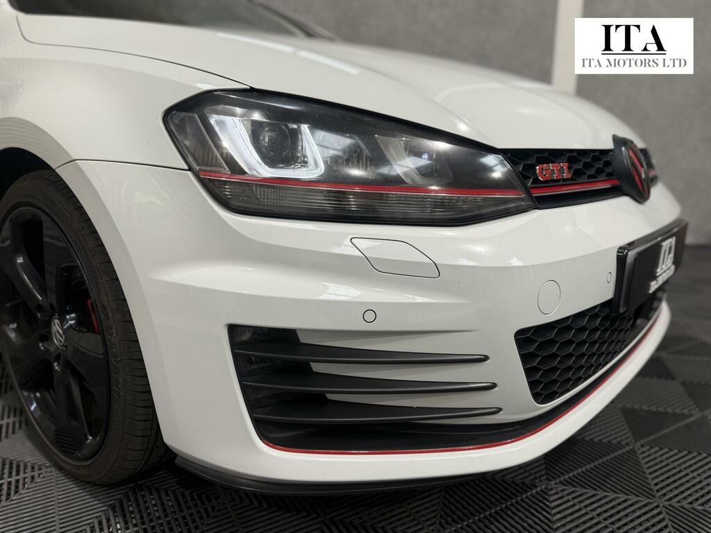 Volkswagen Golf 2.0 Tsi Gti 220Ps Dsg Sunroof, Winter Pk White #11