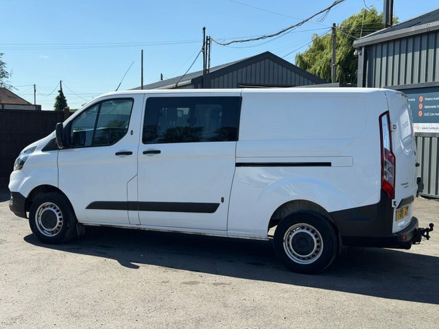 Ford Transit Custom 2.0 320 Ecoblue Crew Van Double Cab Man CT18GGJ White #5