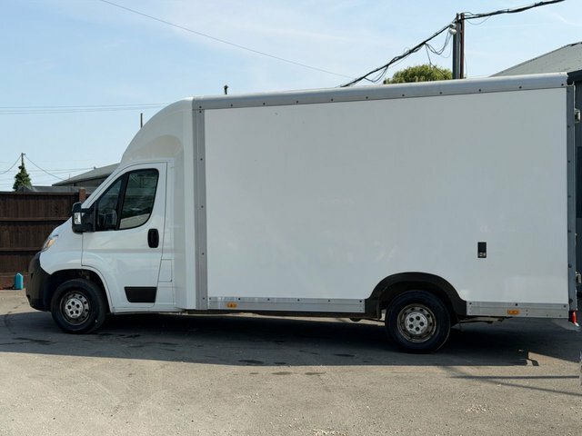 Citroen Relay 2.0 Bluehdi 35 Plus Ready To Run Luton White #4
