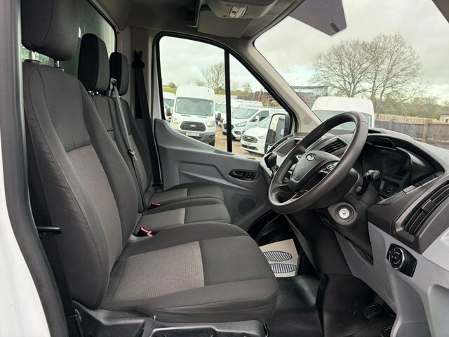 Ford Transit Custom 2.0 350 Ecoblue Chassis Cab Rwd White #6