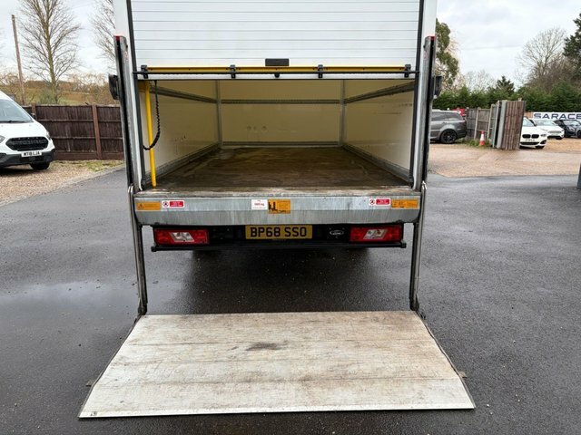 Ford Transit Custom 2L Null White #14