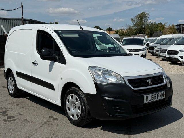 Peugeot Partner White #3