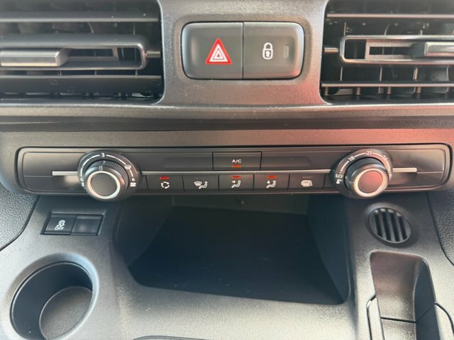Vauxhall Combo 2300 1.5 Turbo D 100Ps H1 Sportive Van White #26