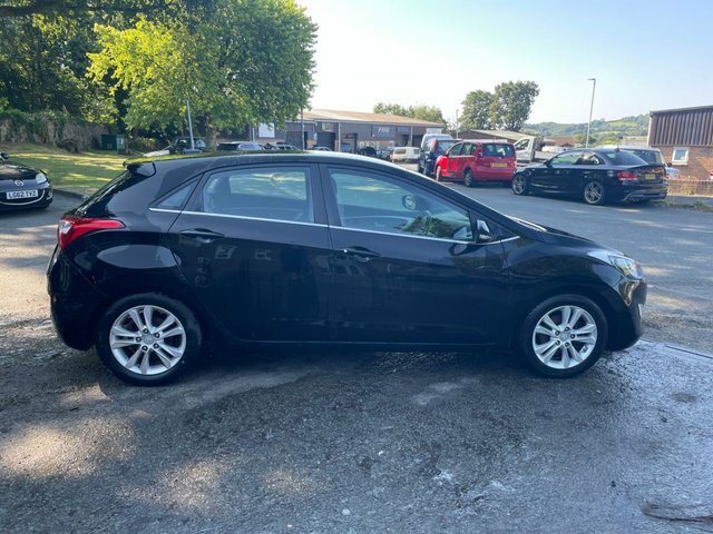 Hyundai I30 1.4 Style Nav Hatchback Euro 5 Black #3