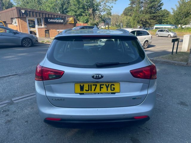 Kia Ceed 1.6 Crdi 2 Sportswagon Euro 6 S WJ17FYG Silver #6