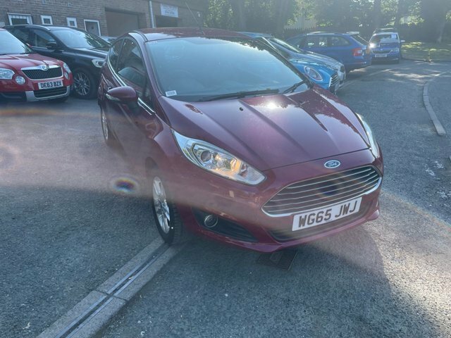 Ford Fiesta 1.25 Zetec Hatchback Euro 5 82 Red #2