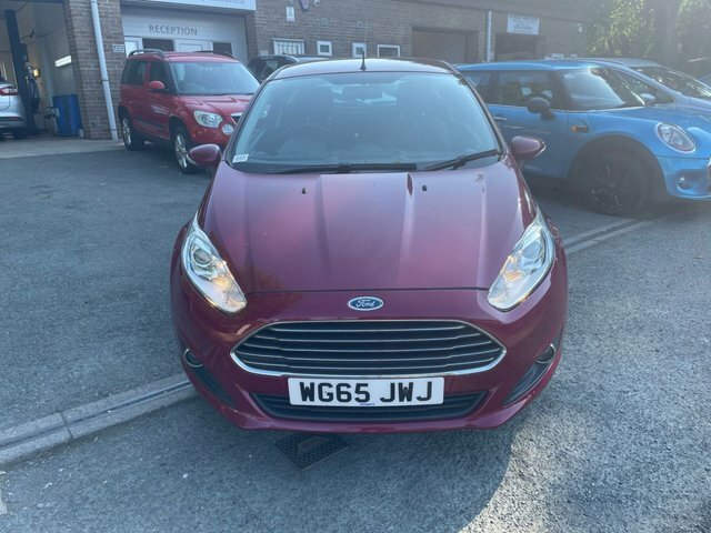 Ford Fiesta 1.25 Zetec Hatchback Euro 5 82 Red