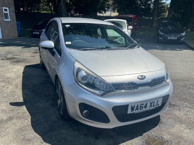 Kia RIO 1.4 3 Hatchback Euro 5 107 Bhp Silver #3