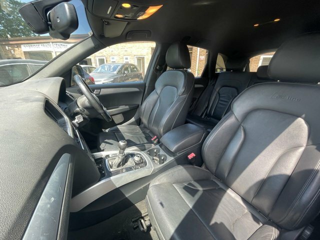 Audi Q5 White #17