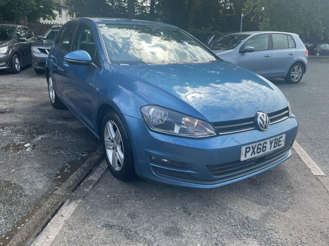 Volkswagen Golf 1.6 Tdi Bluemotion Tech Match Edition Hatchback PX66YBE Blue #2