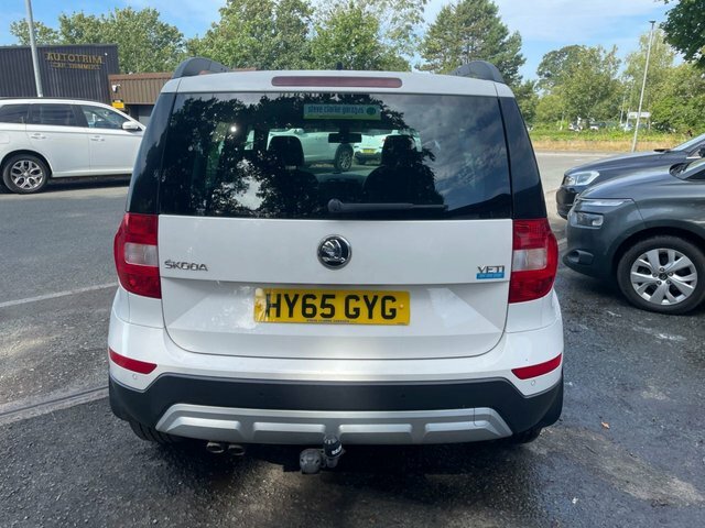 Skoda Yeti 2.0 Tdi Se L Outdoor Euro 6 S S White #6