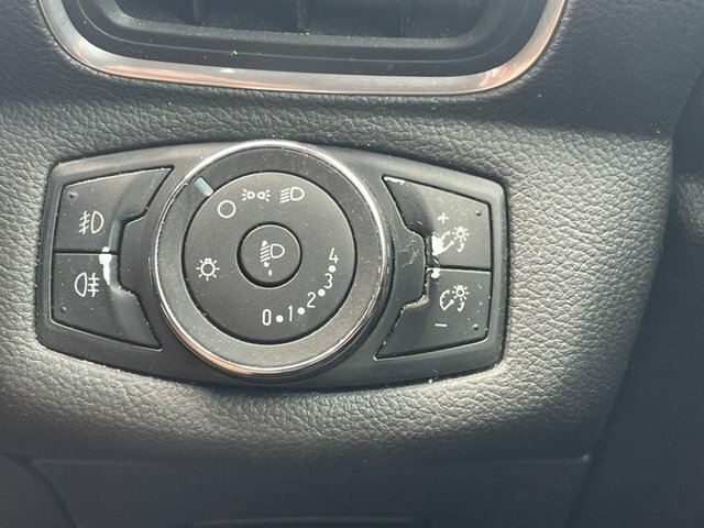 Ford B-Max 1.0L Titanium X 125 Bhp Black #24